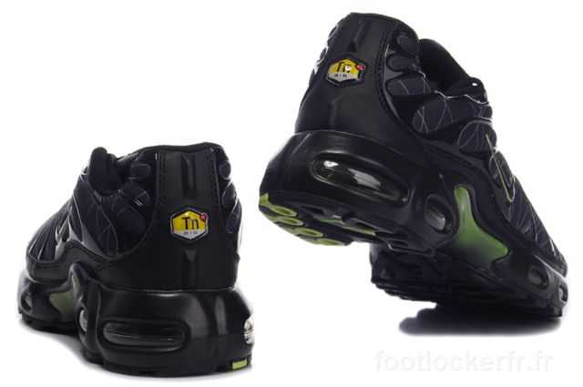 requin tn discount retro enstock chaussure tn requin prixdusine.JPG